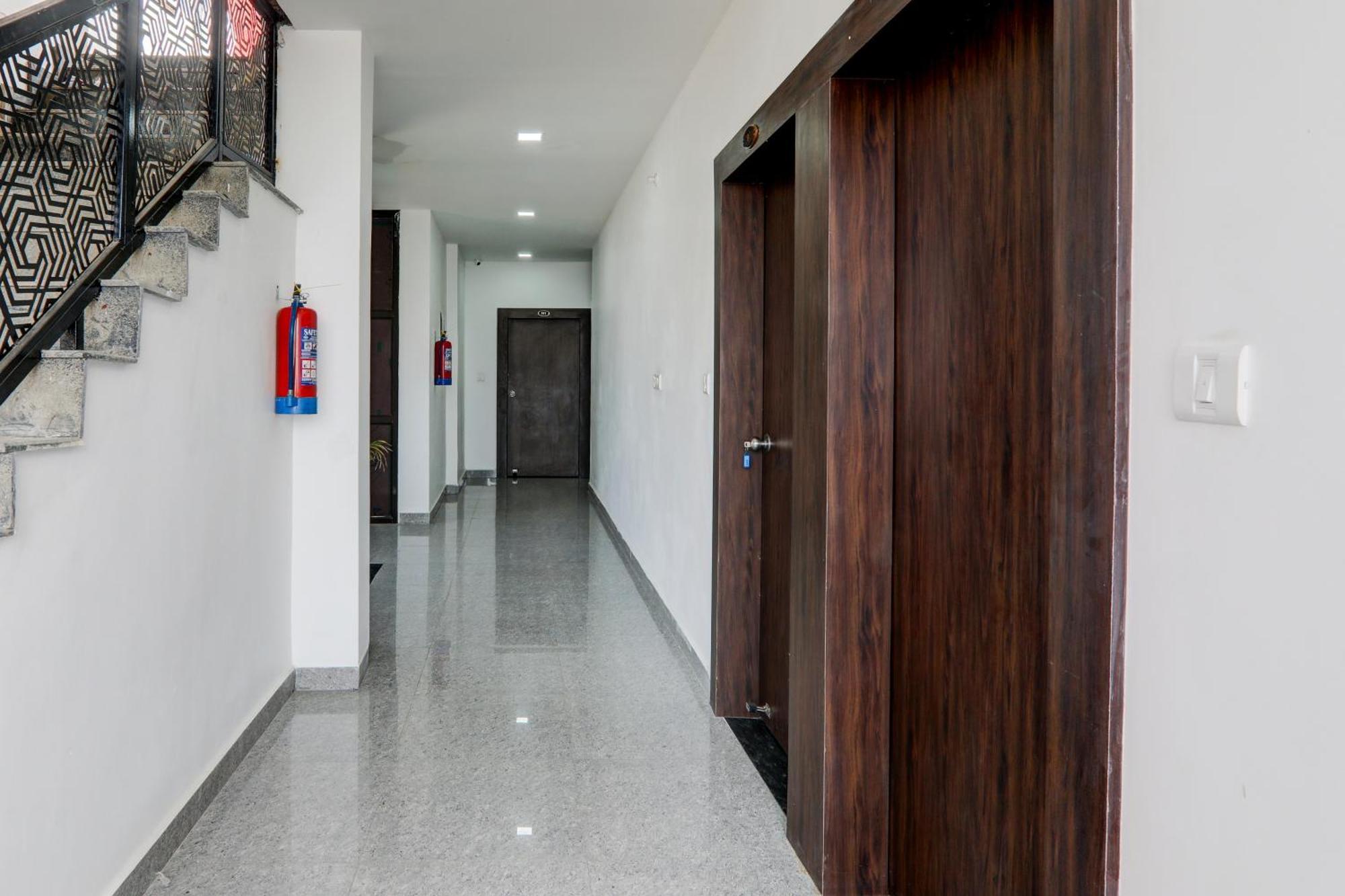 Super Hotel O Flagship Hotel Mk Palace Lucknow Exterior photo